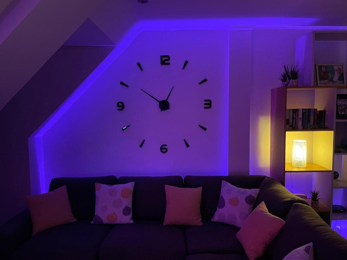 No 7 Woods View Apartment บอร์นมัธ ภายนอก รูปภาพ