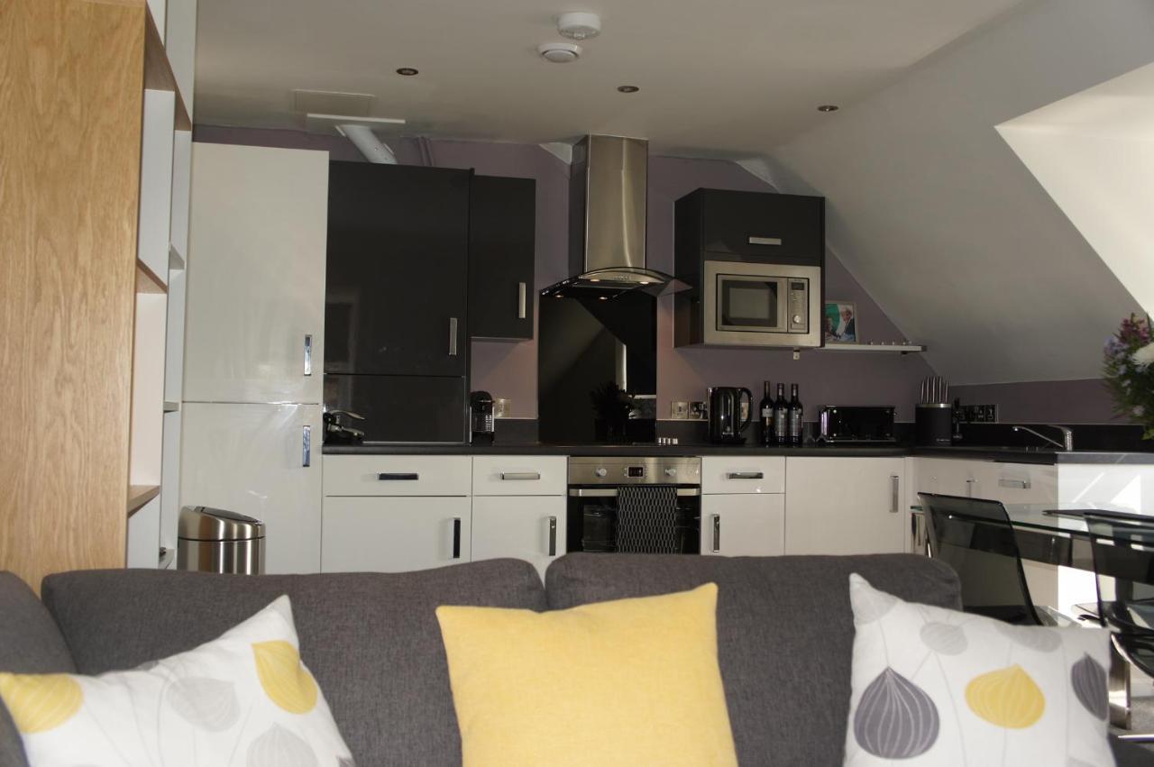 No 7 Woods View Apartment บอร์นมัธ ภายนอก รูปภาพ